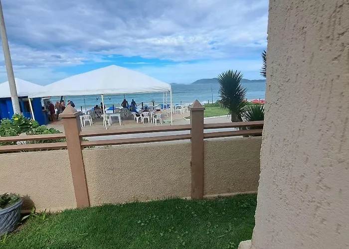 Casa Beira Da Praia Pero Condominio Com Seguranca
